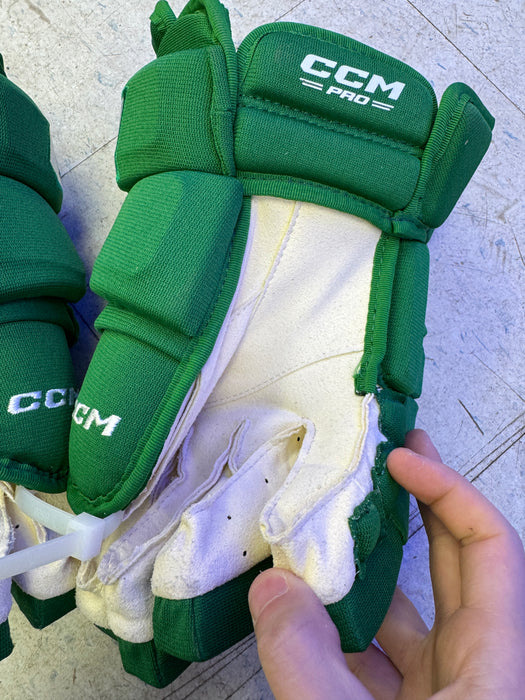 Toronto Maples Leafs Pro Stock CCM 14” Gloves - Moore
