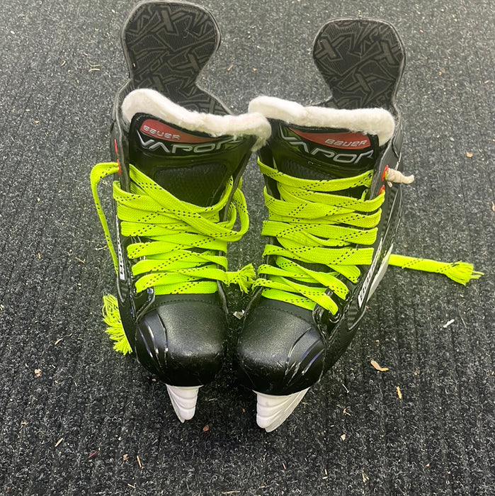 Used Bauer Vapor X3.5 Size 1 Player Skates