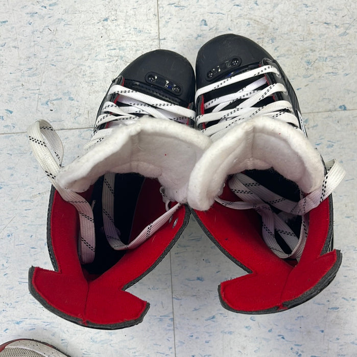 Used Bauer NSX Size 5 Player Skates