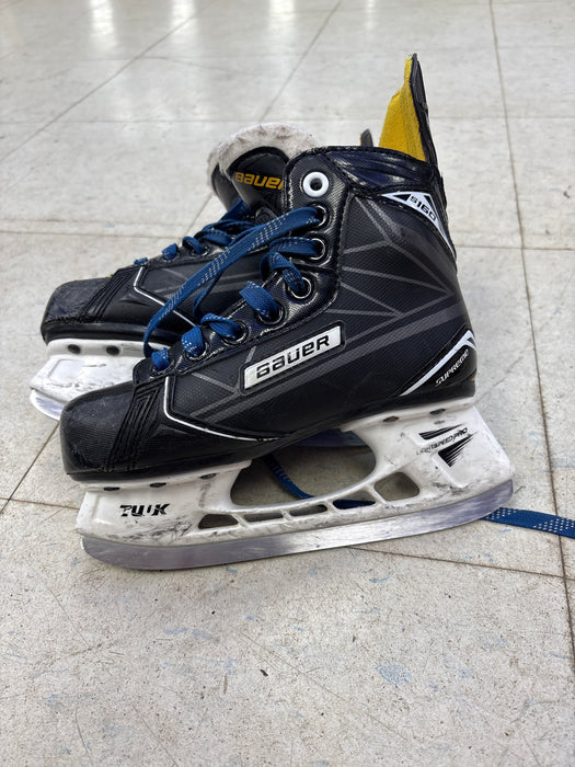 Used Bauer Supreme S160 Y13.0 Skates
