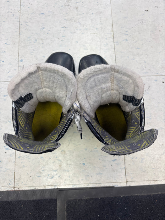 Used Bauer Supreme M40 Size 3.5EE Skates