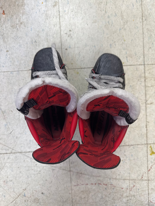 Used Bauer Vapor X4 Skates Size 8.0 Fit 3