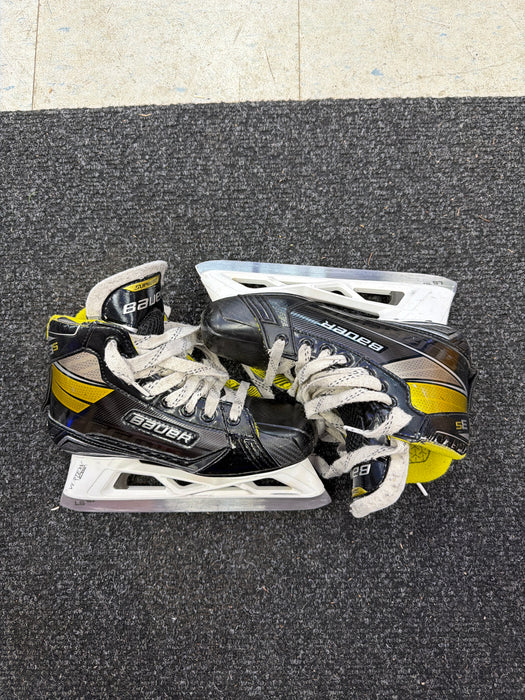 Used Bauer Supreme 3s Size 4.5D Goal Skates