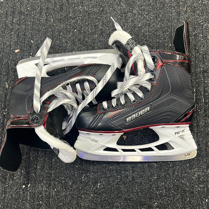 Used Bauer Vapor XInstinct Size 3 Player Skates
