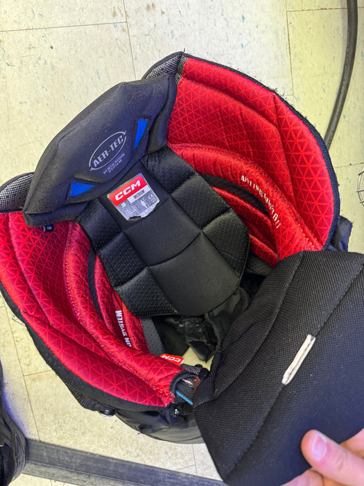 Used CCM FT6 Pro Pants Senior Medium