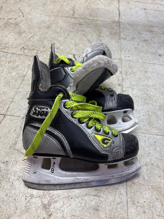 Used Graf Supra 301 Youth 13.0 Skates