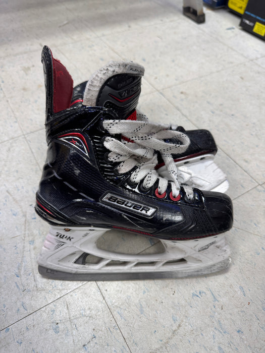 Used Bauer Vapor x800 Skates 2.0D