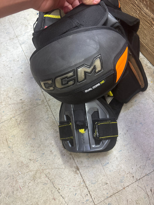 Used CCM Tacks AS-V Pro Shoulder Pads Size Senior Medium