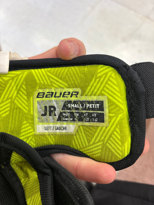Used Bauer Vapor x2.9 Junior Small Elbow Pad