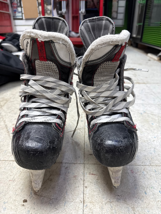 Used Bauer Vapor X90 Skates Size 3.5D