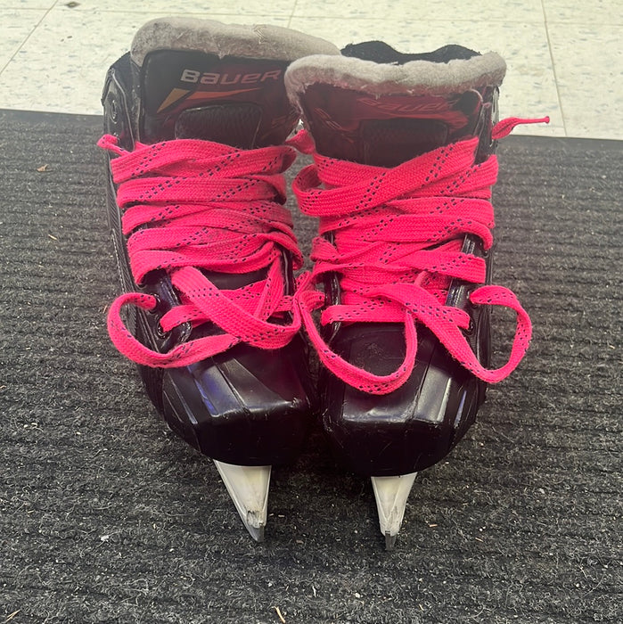 Used Bauer Supreme S27 Size 5 Goal Skates