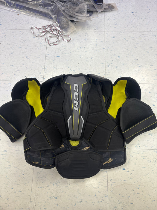Used CCM Tacks AS-580 Senior Small Shoulder Pads