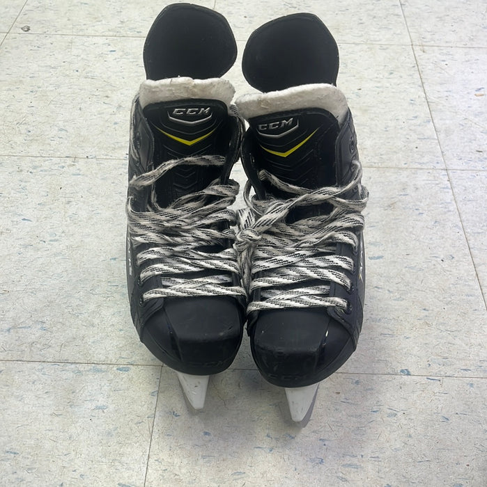 Used CCM Tacks 2052 Size 1 Skates