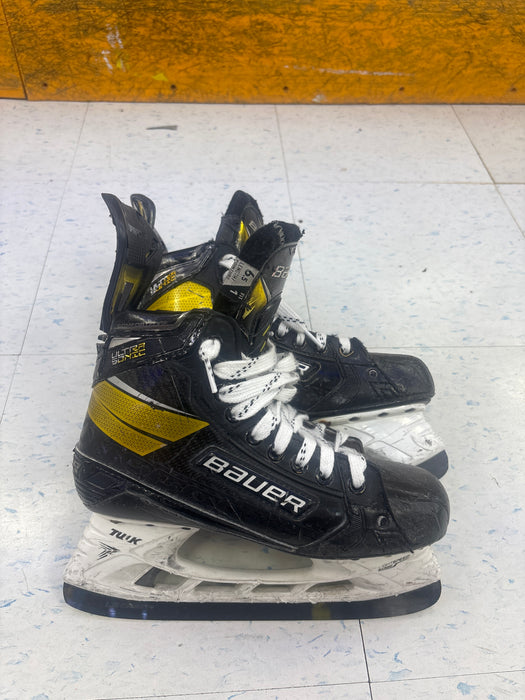Used Bauer Supreme Ultra Sonic Size 6.5 Fit 1 Skates