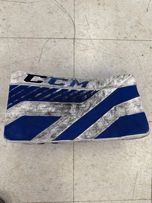 Used CCM Axis 1.9 Goalie Blocker Intermediate