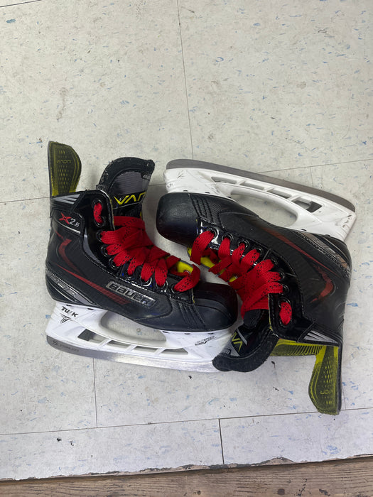 Used Bauer Vapor X2.6 Size 2.5 Skates
