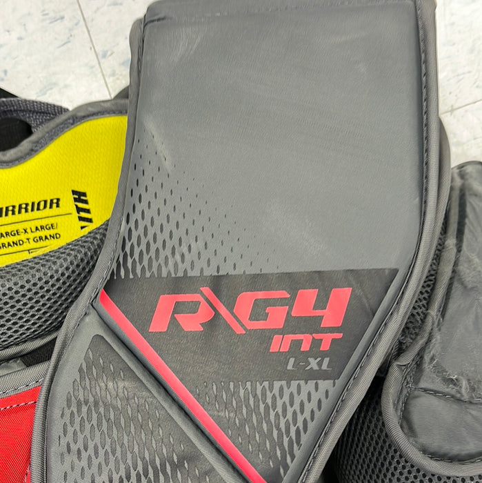 Used Warrior RG4 Intermediate Large - Extra Large Chest Protector