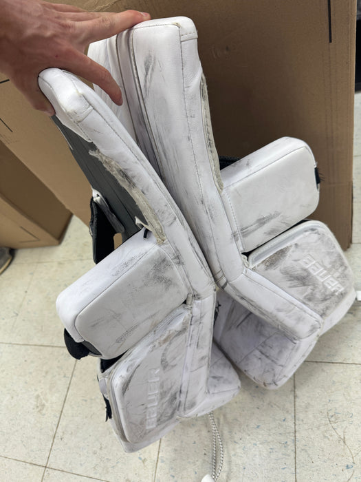 Used Bauer GSX Goalie Leg Pads Junior Large 30"+1"