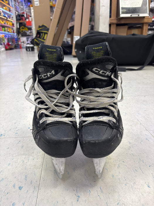 Used CCM Tacks XF80 Size 1.0 Skates