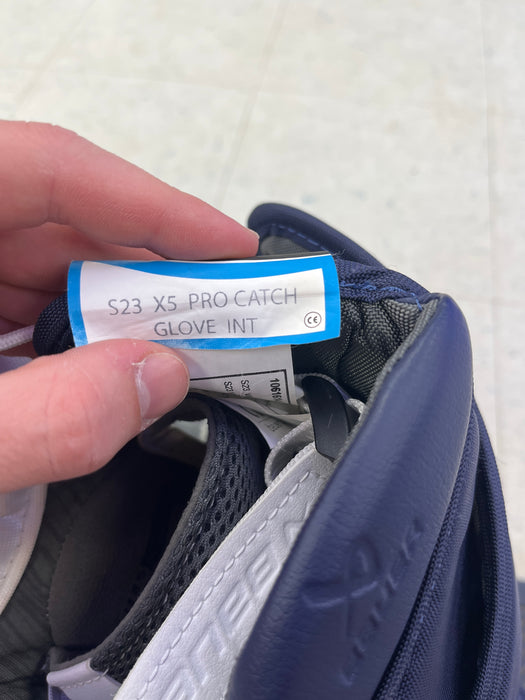 Used Bauer X5 Pro Intermediate Catcher