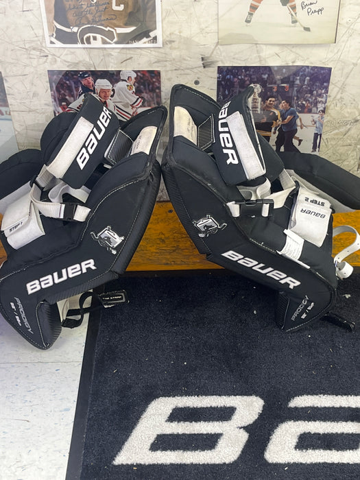 Used Bauer Prodigy 22" Goal Pads