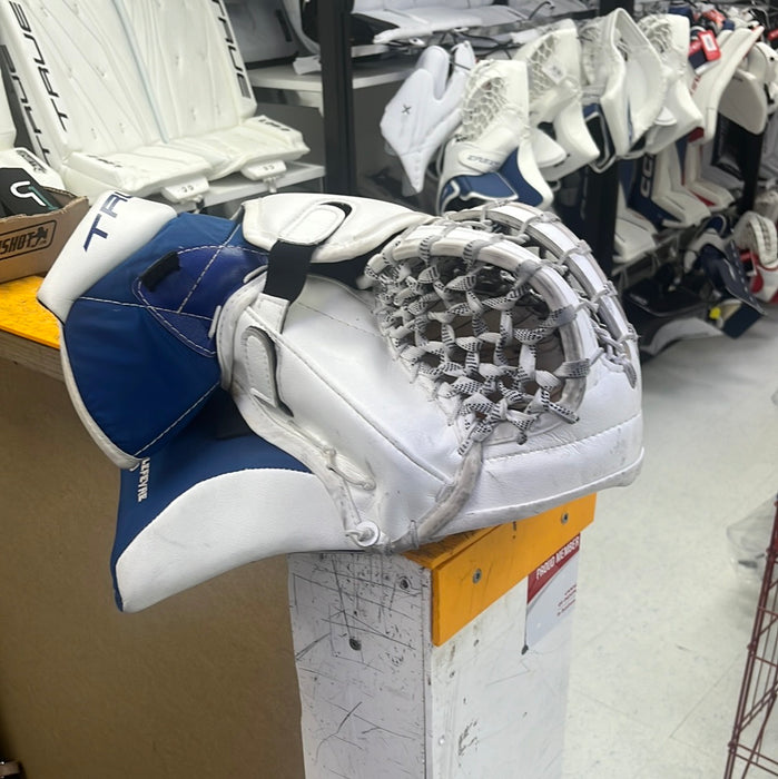 Used True L20.2 Pro Senior Catcher