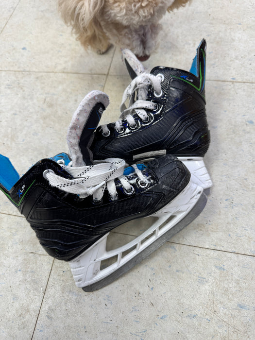 Used Bauer XLP Skates Y12.0