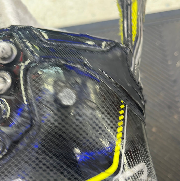 Used Bauer Vapor 3X Youth 12D Player Skates