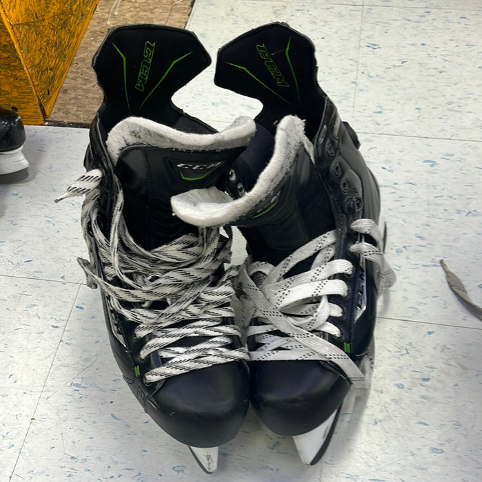 Used CCM RibCore 48K Size 10.5 Player Skates