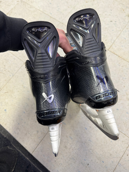 Used Custom Bauer Vapor Hyperlite2 Skates 8.5 D