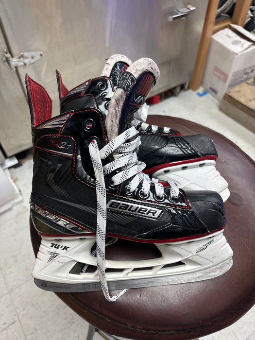 Used Bauer Vapor x2.7 Size 2.0D Player Skates