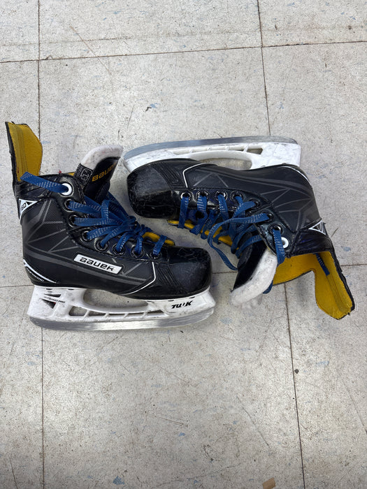 Used Bauer Supreme S160 Y13.0 Skates