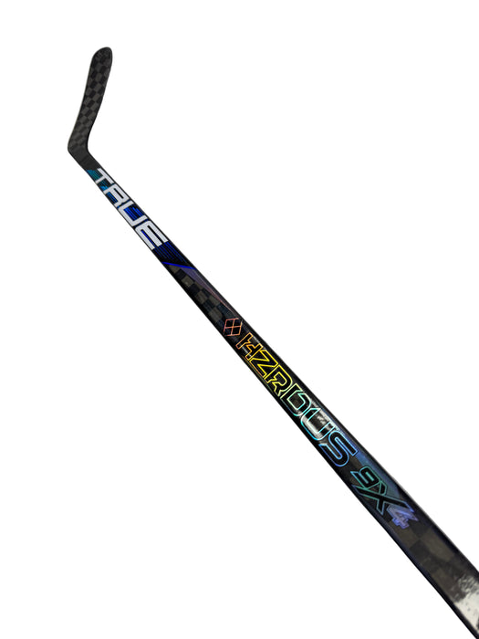 TRUE Pro Stock CALE MAKAR HZRDUS 9x4 Hockey Stick Senior