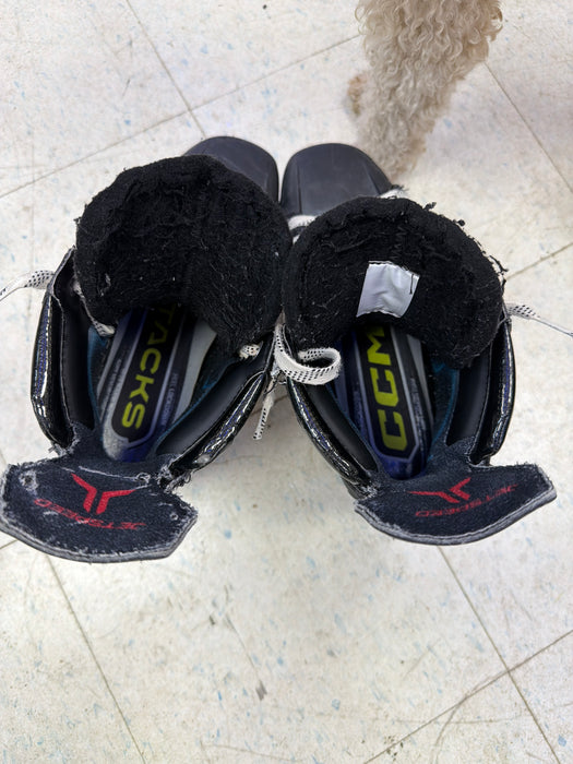 Used CCM JetSpeed FT870 Size 9.5 Skates