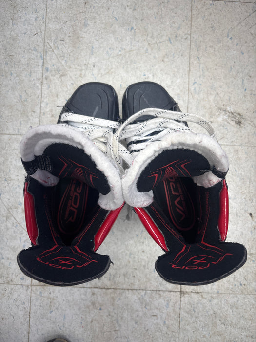 Used Bauer Vapor 3X Size 8.0 Fit 1 Skates