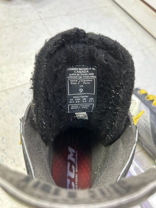 Used CCM U+12 Senior Player Skates