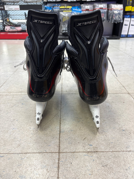 Used CCM Jetspeed FT8 Senior 9.0 R Skate