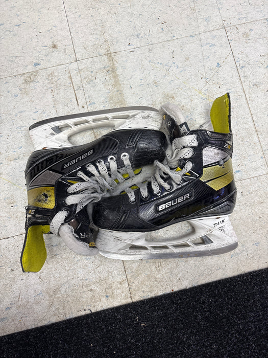 Used Bauer Supreme 3s 3.5EE Skates