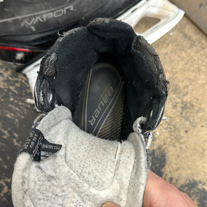 Used Bauer Vapor x700 Size 2.5 Goal Skates