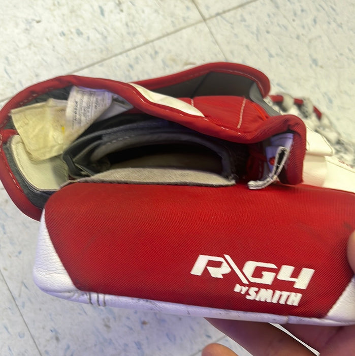 Used Warrior R/G4 Junior Catcher