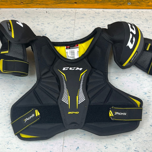 Used CCM Tacks 9040 Junior Small Shoulder Pads