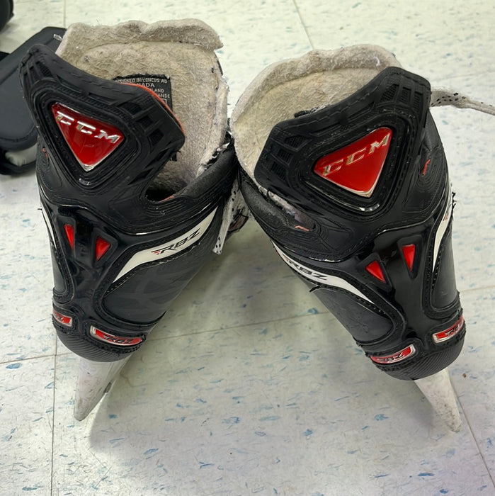 Used CCM RBZ Size 5.5 Player Skates