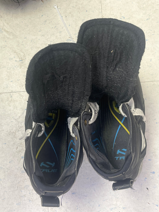 Used True Custom Size 7 Goal Skates