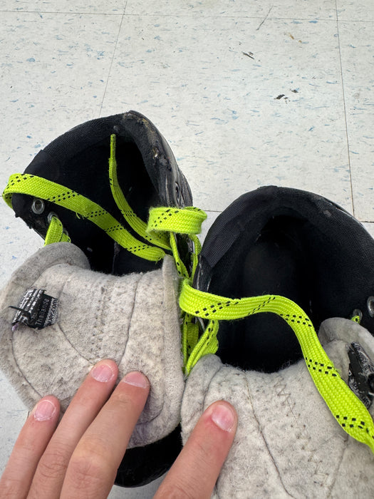 Used Bauer S170 Goal Skates 2.5D *As-Is*