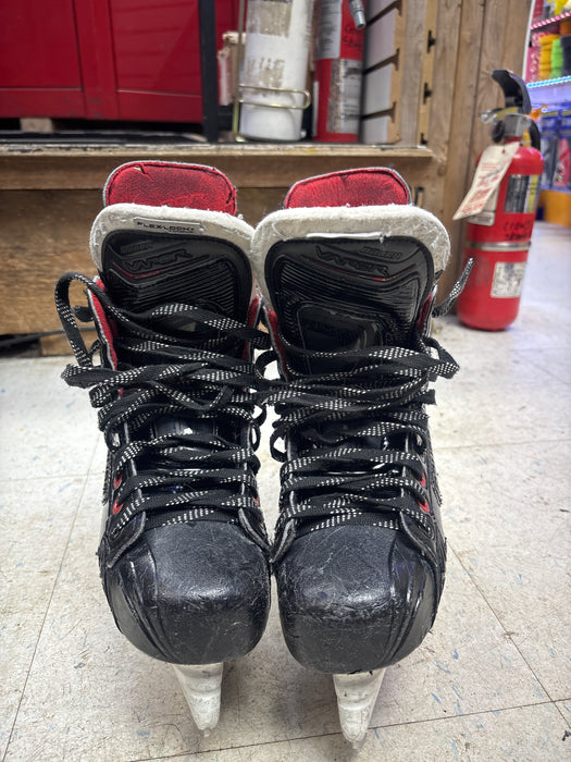 Used Bauer Vapor x900 Size 4.0D Skates