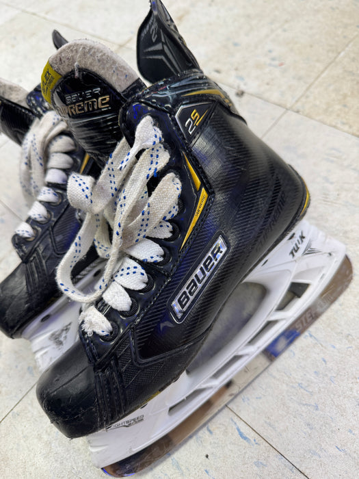 Used Bauer Supreme 2S Skates 4.5D
