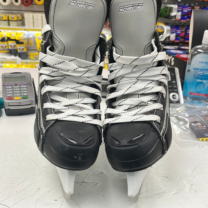Used Hespeler Rouge 6D Senior Skates