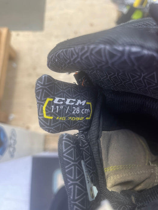 Used CCM Tacks 7092 11" Gloves