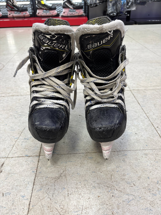 Used Bauer Supreme M40 Size 2.0 D Skates