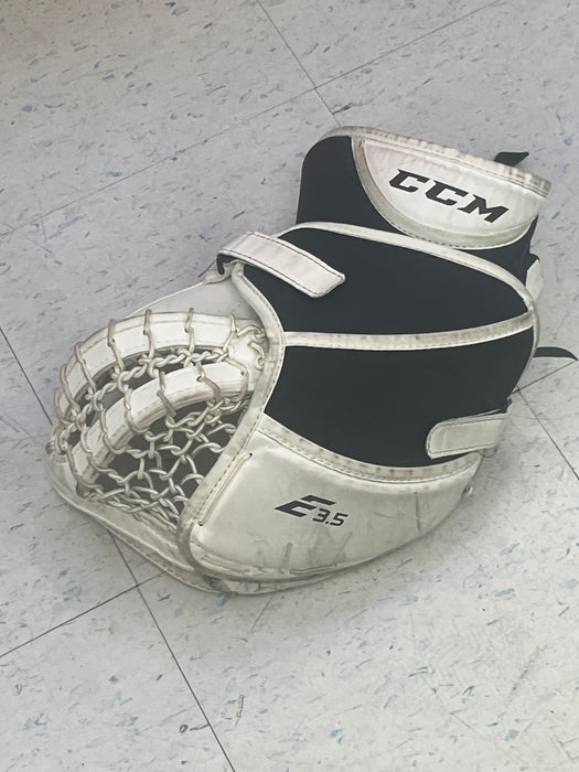 Used CCM E3.5 Junior Catcher